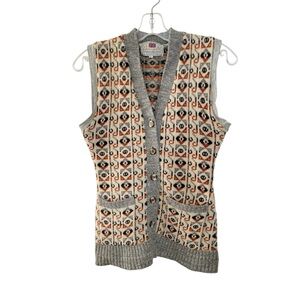 Vintage Fair Isle Women Sweater Vest Demoisell Knitwear Wood Buttons